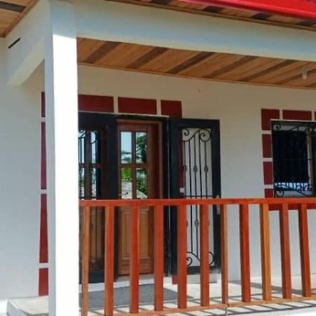 La Maison Du Voyageur Kribi Exterior foto